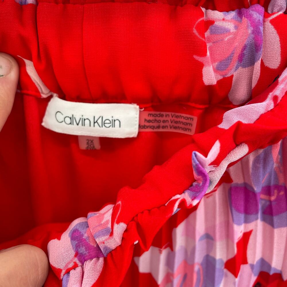 Calvin Klein NWT Floral Print Pull-On High-Low Pleated Skirt // 2X - Picture 8 of 10